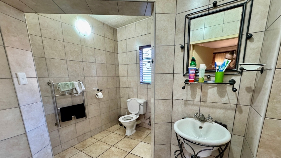 24 Bedroom Property for Sale in Die Bult North West